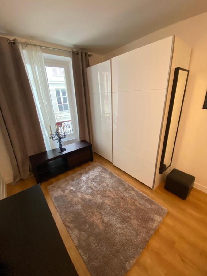 Appartement Champs Elysees Trocadero Paris Exterior photo